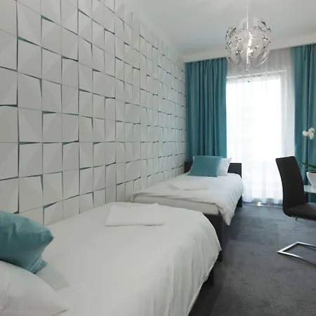 Homely Place Center 3* Poznań