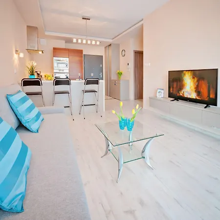 Hotell Homely Place Center 3*