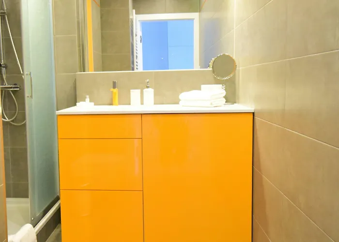 Hotel Homely Place Center