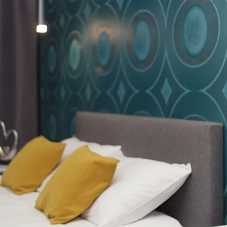 Homely Place Center Hotel 3*