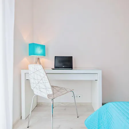 Hotel Homely Place Center