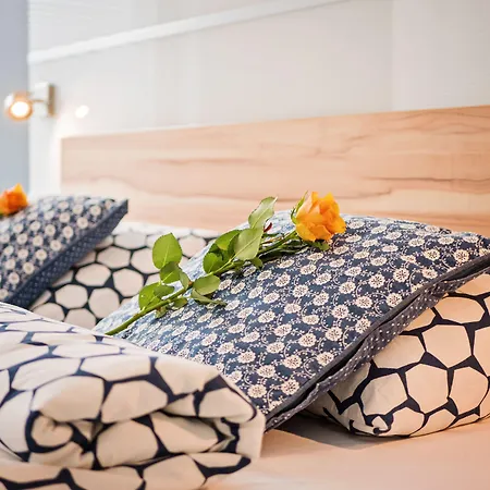 Homely Place Center Hotel 3*