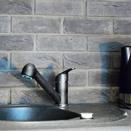 Homely Place Center 3*