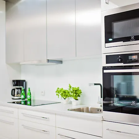 Homely Place Center Hotel 3*