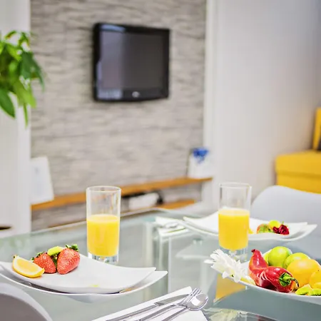 Homely Place Center 3* Poznan