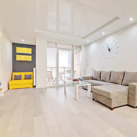 Homely Place Center 호텔 3*