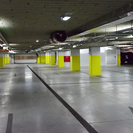 Homely Place Center Hotel 3*