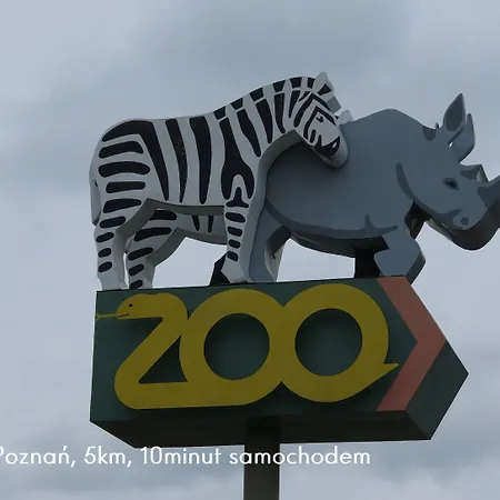 Homely Place Center Hotel