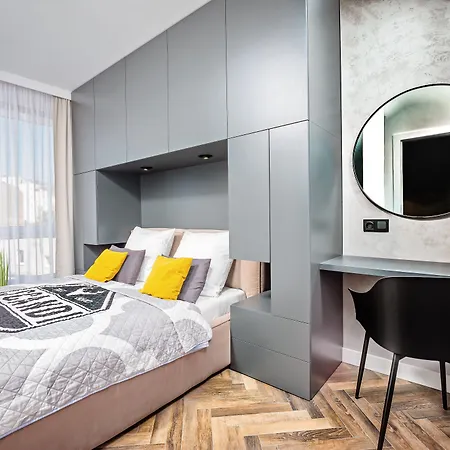 Homely Place Center Познань