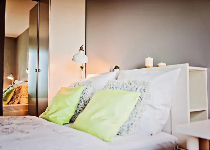 Hotel Homely Place Center