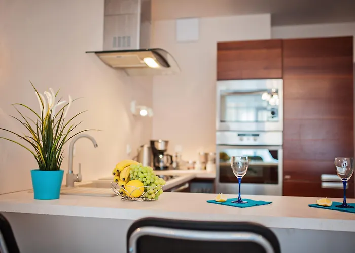 Hotel Homely Place Center